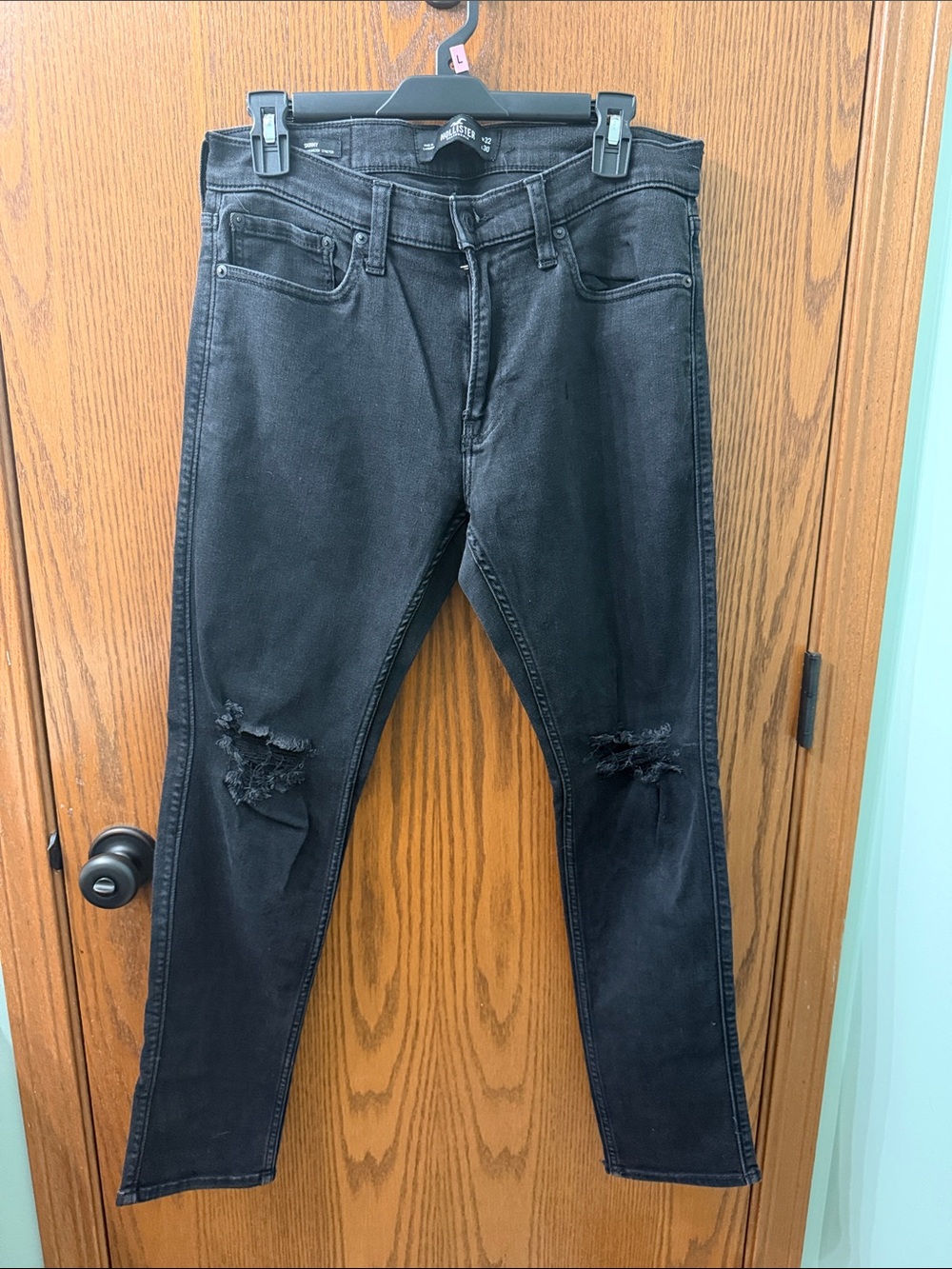 Hollister Black Women's Skinny Jeans with Knee Rips